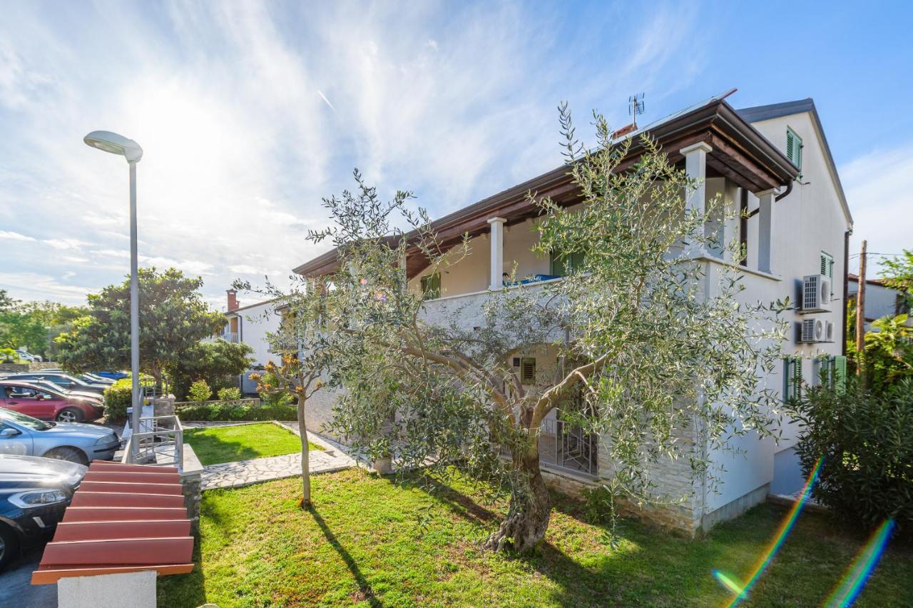Apartman Inteuro Poreč Zewnętrze zdjęcie